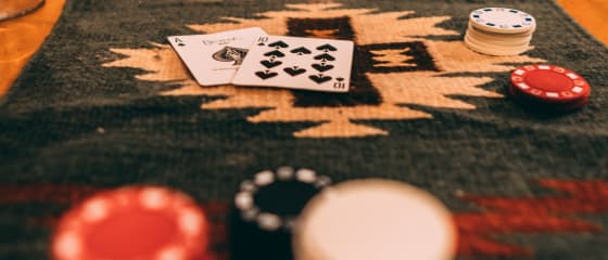 Jak zvýšit své šance a snížit náskok domu v online blackjacku
